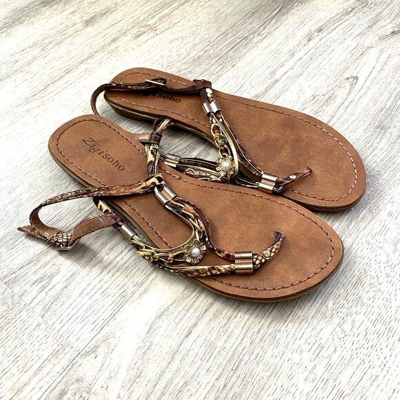 Zigzsoho Brown Leather Embellished T-Strap Sandals with Gold & Pearl Details - Picture 4 of 9